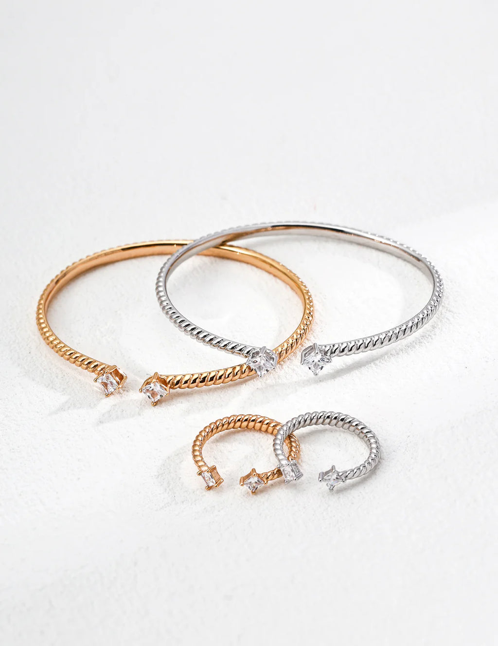 Chic Minimalist Adjustable Zirconia Ring - Elegant Sterling Silver & Gold Vermeil Design